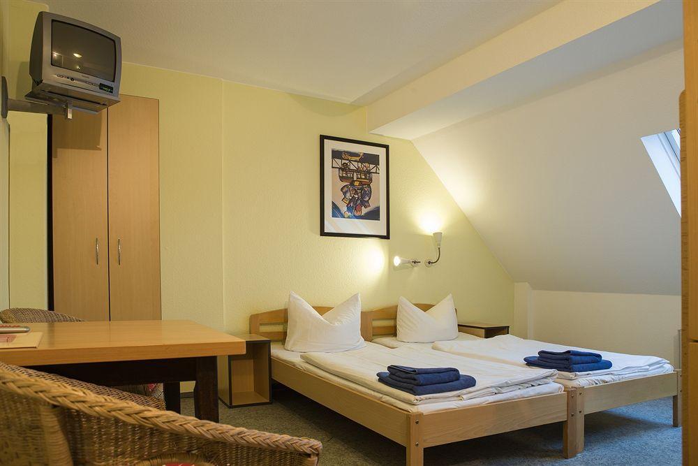Acama Hotel & Hostel Schoeneberg Berlin Dış mekan fotoğraf