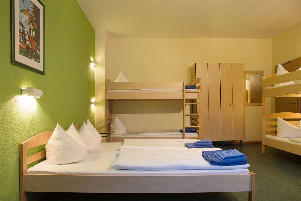 Acama Hotel & Hostel Schoeneberg Berlin Dış mekan fotoğraf