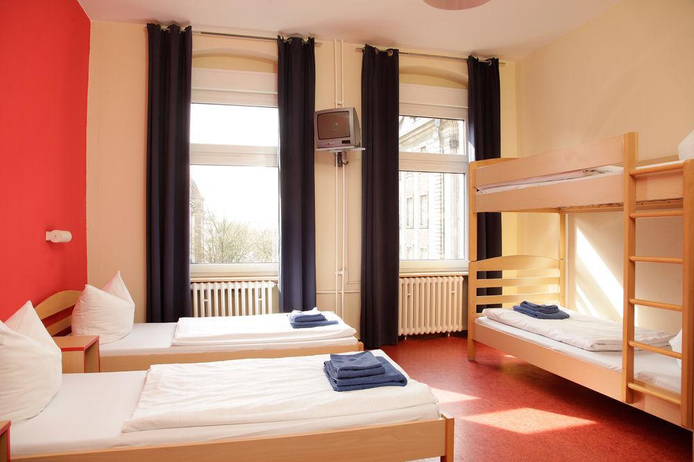 Acama Hotel & Hostel Schoeneberg Berlin Dış mekan fotoğraf