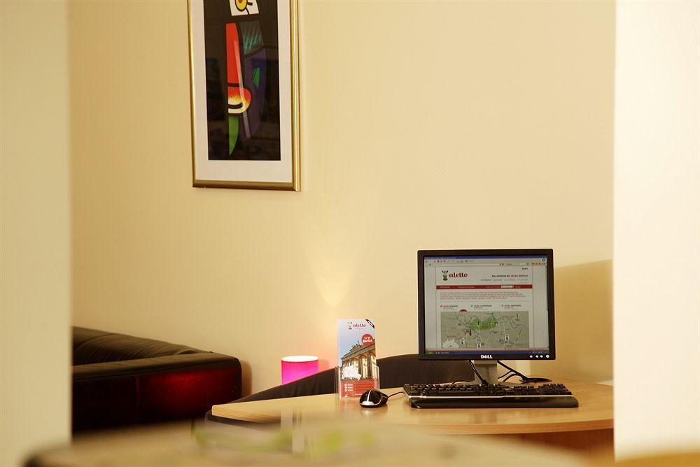 Acama Hotel & Hostel Schoeneberg Berlin Dış mekan fotoğraf